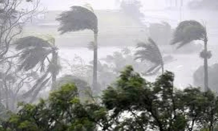 দেশের ১০ জেলায় ৬০ কিলোমিটার বেগে ঝড়সহ বজ্রবৃষ্টির শঙ্কা