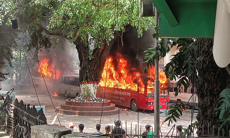 বঙ্গবন্ধু শেখ মুজিব মেডিক্যাল বিশ্ববিদ্যালয়ে হামলা
