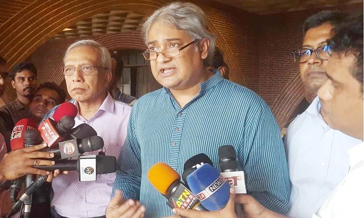 সরকার ধৈর্য ধরলেও সন্ত্রাসীরা দেশজুড়ে তাণ্ডব চালিয়েছে: তথ্য প্রতিমন্ত্রী