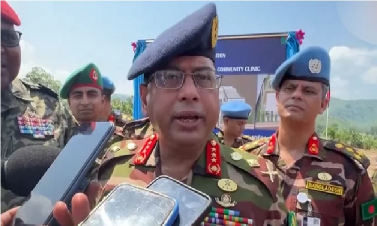 সব রাজনৈতিক দলের নেতাদের সঙ্গে বৈঠকে সেনাপ্রধান
