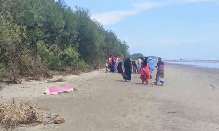 বাংলাদেশে অনুপ্রবেশের সময় নৌকা ডুবি, ৯ রোহিঙ্গার মরদেহ উদ্ধার