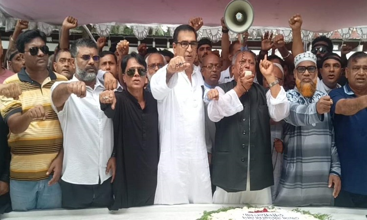 শেখ হাসিনাকে দেশে ফেরানোর শপথ গোপালগঞ্জ আওয়ামী লীগের