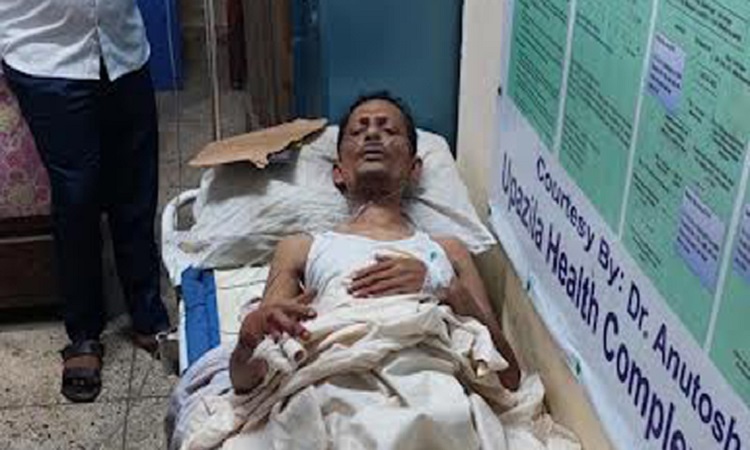 পানছড়িতে আ. লীগ নেতাকে কুপিয়ে জখম