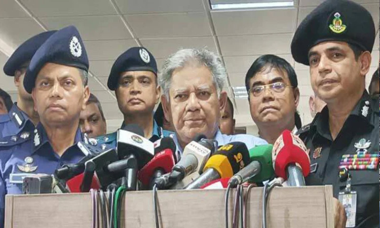 চাঁদাবাজি করলে পা ভেঙে দেয়া হবে: স্বরাষ্ট্র উপদেষ্টা