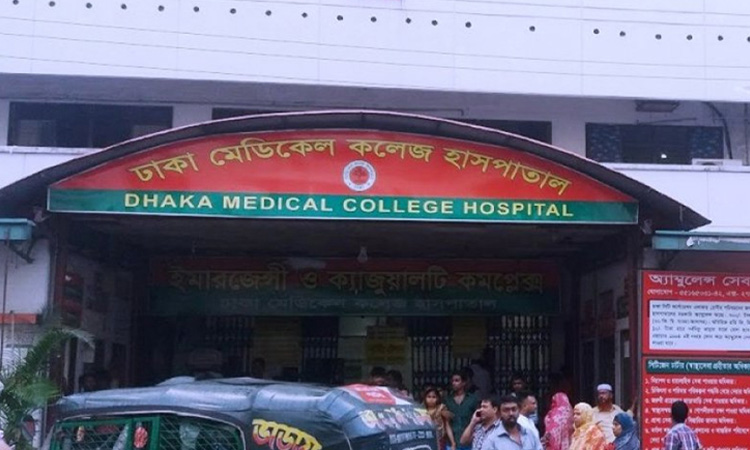 সহিংসতায় আহত ১০১ জনকে উন্নত চিকিৎসার জন্য ঢামেকে স্থানান্তর