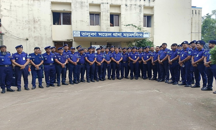 ভালুকা মডেল থানার পুলিশি সেবা কার্যক্রম শুরু