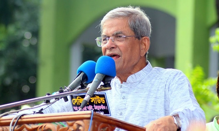 ওবায়দুল কাদেরকে ঠাকুরগাঁওয়ে আমন্ত্রণ জানালেন মির্জা ফখরুল