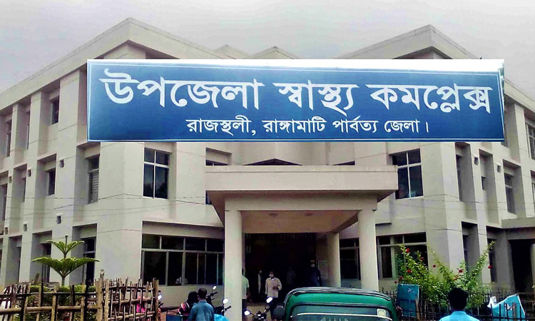 রাঙামাটিতে চাঁদের গাড়ি খাদে পড়ে নিহত ২, আহত ৬