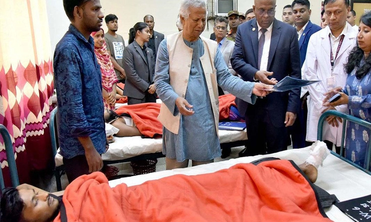 আন্দোলনে আহতদের চিকিৎসার খরচ দেবে সরকার