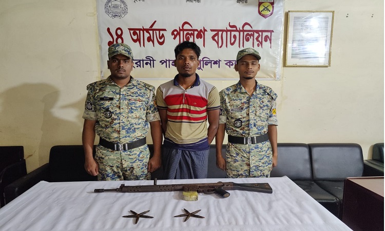 জি থ্রি রাইফেল ও গুলিসহ হত্যা মামলার আসামি গ্রেফতার