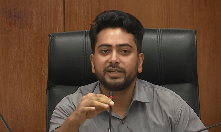 সাগর-রুনি হত্যাকাণ্ডের বিচার হবে: উপদেষ্টা নাহিদ