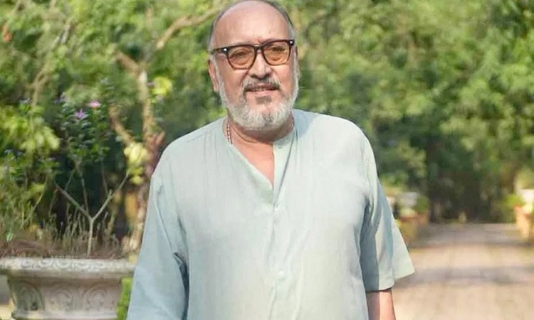 বাড়ি ফিরলেন ভিক্টর ব্যানার্জি