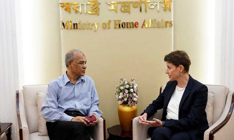 গণহত্যার তদন্তে ঢাকায় আসছে জাতিসংঘ তদন্ত দল: স্বরাষ্ট্র উপদেষ্টা