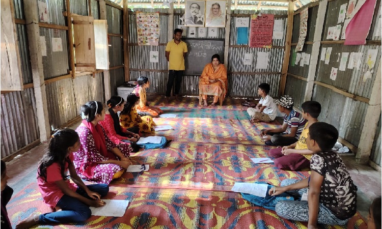 সাত মাস ধরে বেতন-ভাতা বন্ধ, বিপাকে ৫ শতাধিক শিক্ষক-কর্মকর্তা