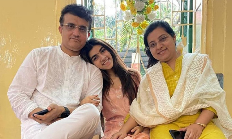 এবার সপরিবারে আন্দোলনে যোগ দিলেন সৌরভ গাঙ্গুলি