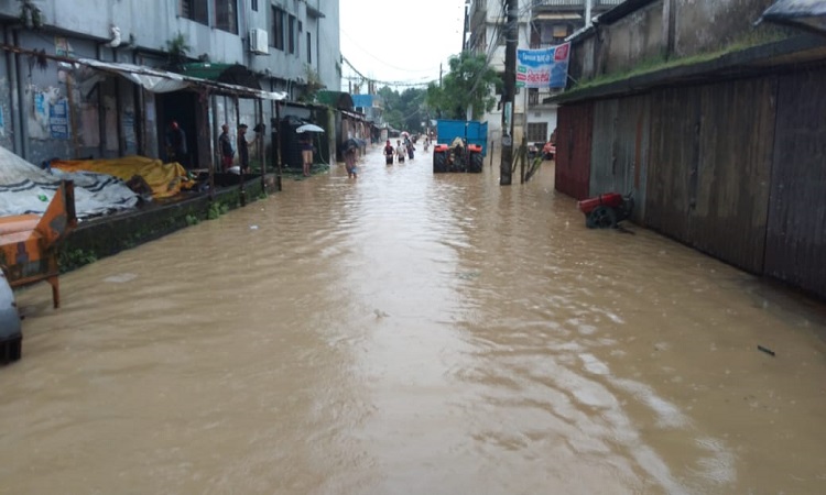 পাহাড়ি ঢলে প্লাবিত খাগড়াছড়ির নিম্নাঞ্চল, পানিবন্দি মানুষের হাহাকার