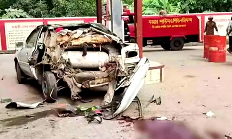 রাজশাহীতে গ্যাস নেওয়ার সময় সিলিন্ডার বিস্ফোরণ চালক নিহত