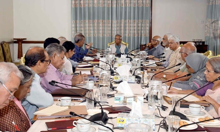 বন্যা কবলিত মানুষের পাশে দাঁড়ানোর নির্দেশ প্রধান উপদেষ্টার
