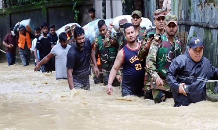 বন্যার্তদের সহযোগিতায় একদিনের বেতন দিলো সেনাবাহিনী