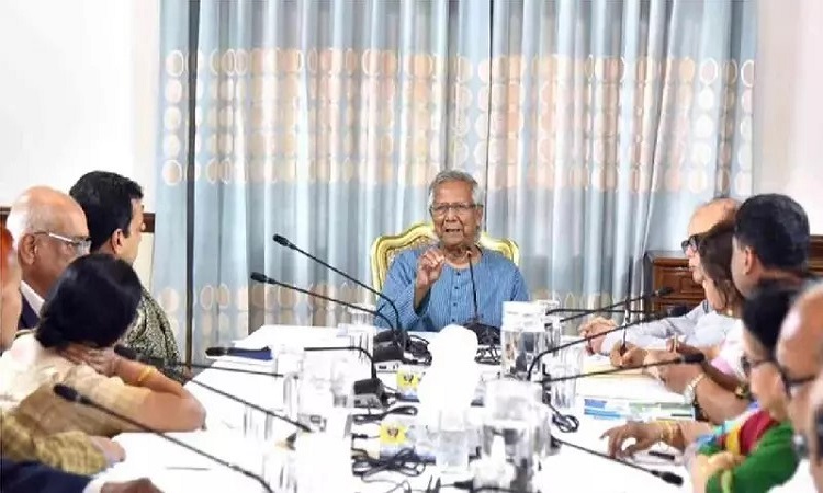 বন্যা পরবর্তী ঝুঁকি নিয়ে প্রধান উপদেষ্টার সঙ্গে ৪৪ এনজিওর বৈঠক