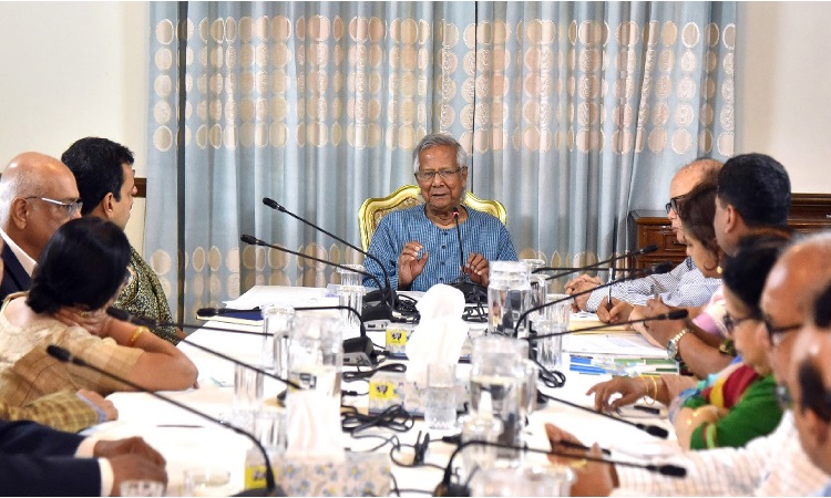 বন্যা পরিস্থিতি মোকাবেলায় সমন্বিতভাবে কাজ করতে হবে: প্রধান উপদেষ্টা
