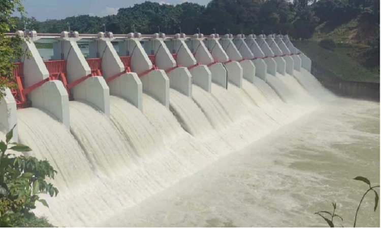 খুলে দেওয়া হলো কাপ্তাই বাঁধের ১৬ গেট