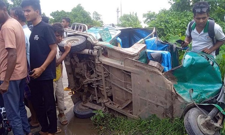 ব্রাহ্মণবাড়িয়ায় সিএনজি-মোটরসাইকেলের মুখোমুখি সংঘর্ষ, নিহত ২