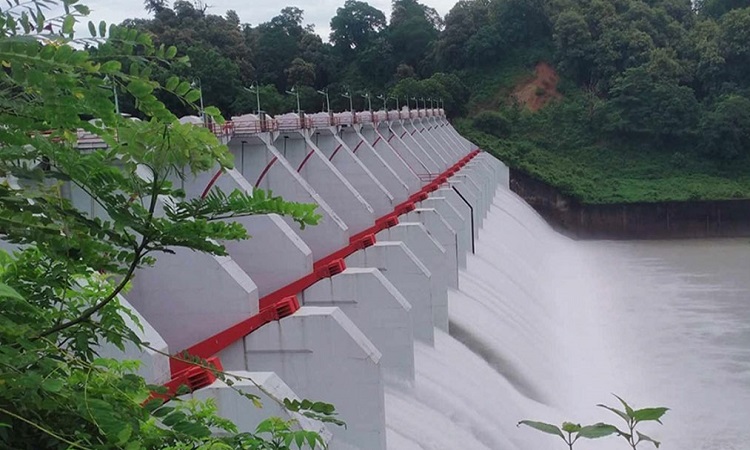 ৬ ঘণ্টা পর বন্ধ হলো কাপ্তাই বাঁধের ১৬ জলকপাট