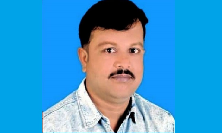 সীমান্তে হরিণাকুন্ডু শ্রমিকলীগ নেতা আটক