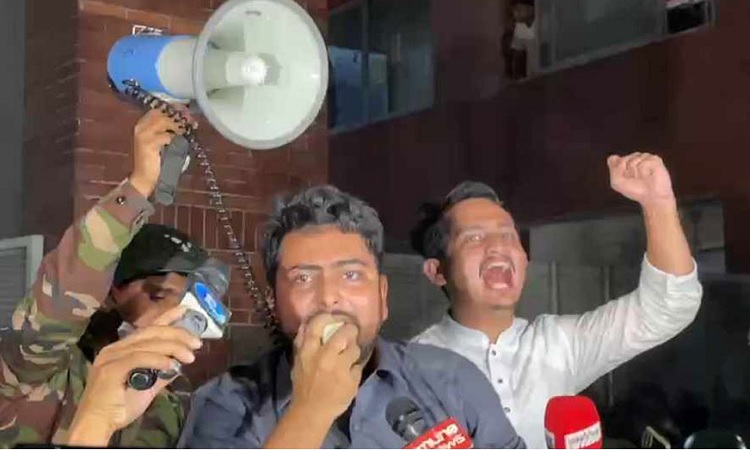 আনসারদের সঙ্গে সংঘর্ষের পর বৈষম্যবিরোধী ছাত্র আন্দোলনের ৩ দফা