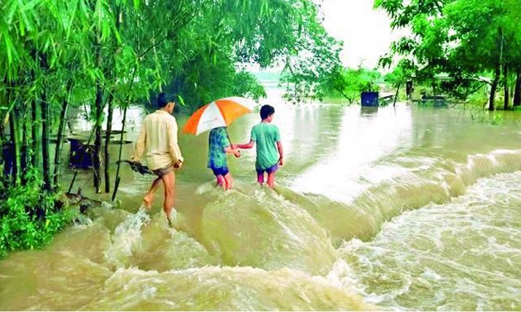 ২৪ ঘণ্টায় নতুন করে পানিবন্দি ৬৭ হাজার ১২৮ পরিবার