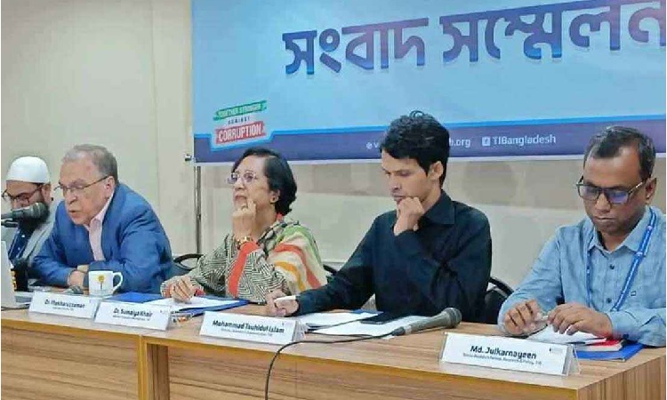 প্রধানমন্ত্রী হবেন না দলীয় প্রধান, মেয়াদ দুবারের বেশি নয় : টিআইবির প্রস্তাব