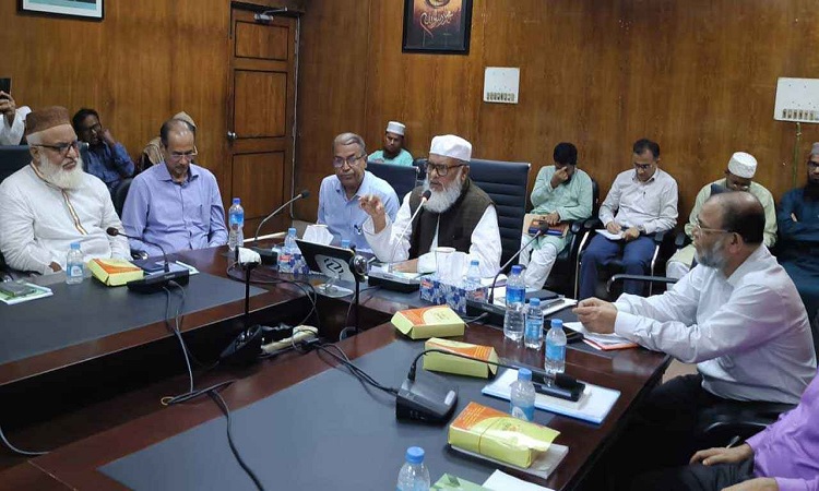 ঢেলে সাজানো হবে ইসলামিক ফাউন্ডেশনকে : ধর্ম উপদেষ্টা
