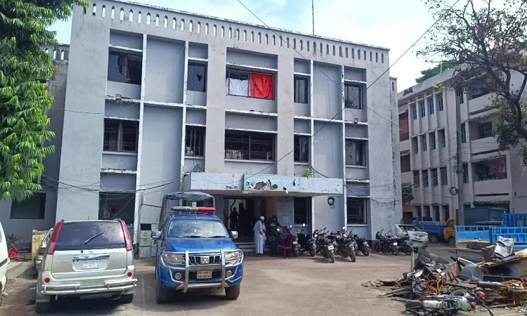 ব্রাহ্মণবাড়িয়ায় শেখ হাসিনা ও তিন মন্ত্রীসহ ৫৪ জনের বিরুদ্ধে হত্যা মামলা