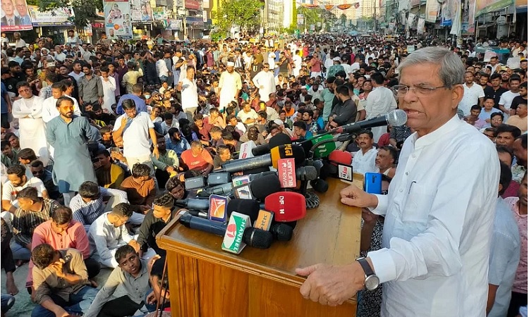সরকারের পতন হলেও ‘সন্তুষ্টির কোনো কারণ’ নেই : মির্জা ফখরুল