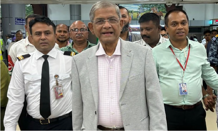 সিঙ্গাপুরে গেলেন মির্জা ফখরুল