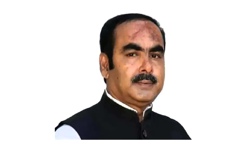 পুঠিয়ায় উপজেলার সাবেক চেয়ারম্যান সামাদ গ্রেফতার