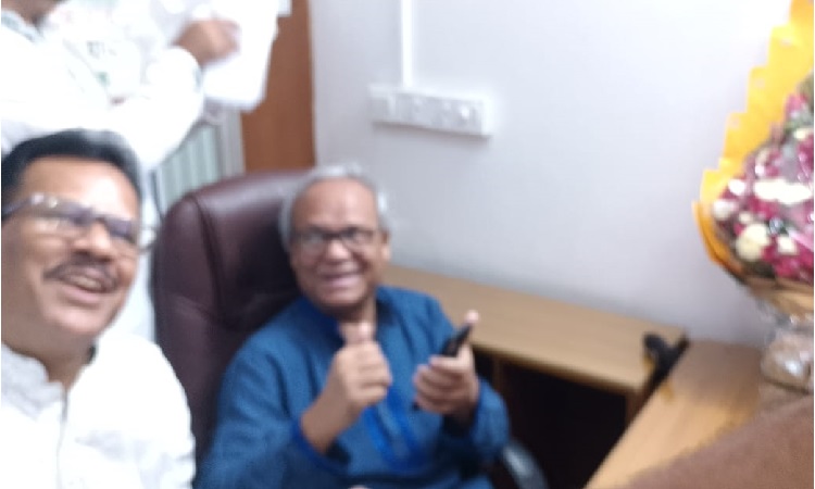 রিজভীর সাথে সাবেক এমপি হাবিবের সৌজন্য সাক্ষাৎ