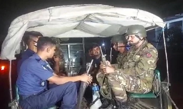 গাজীপুর ও সাভারে যৌথ বাহিনীর অভিযানে আটক ১৫