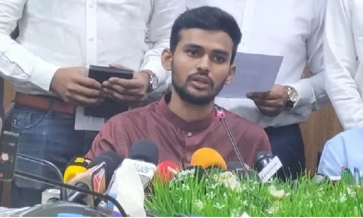 'পোশাক শ্রমিকদের বকেয়া বেতন বৃহস্পতিবারের মধ্যে পরিশোধ হবে'