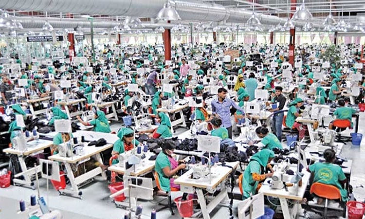 ৫৪ পোশাক কারখানা অনির্দিষ্টকালের জন্য বন্ধ