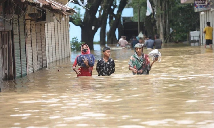 উজানে ভারী বৃষ্টি শুরু, আবার বন্যার আশঙ্কা