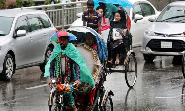 বিকেল থেকে বৃষ্টি কমার সম্ভাবনা