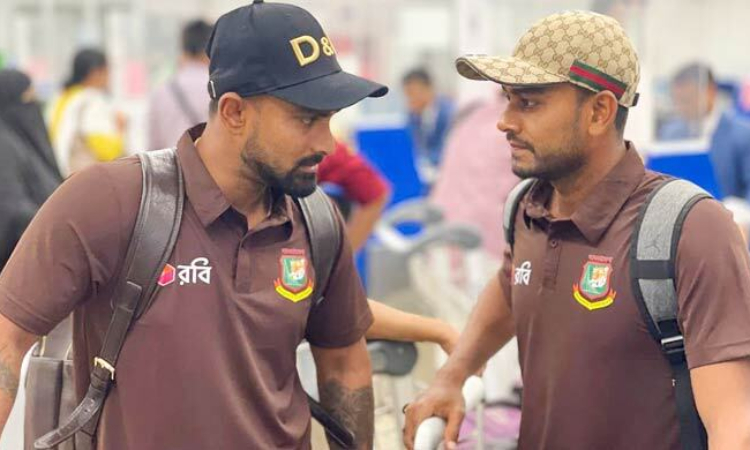 ভারতের উদ্দেশে দেশ ছাড়লেন ক্রিকেটাররা