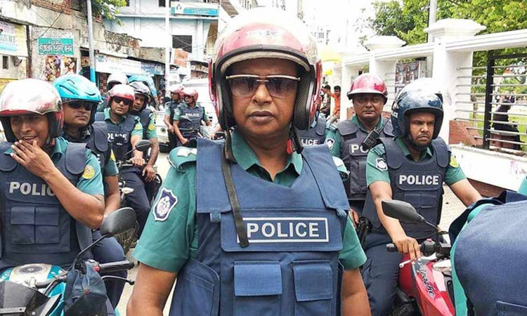 নির্যাতনের ১২ বছর পর ওসিসহ ৯ পুলিশের নামে মামলা