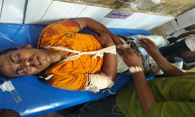 ফেনীতে আধিপত্য বিস্তার নিয়ে ছাত্রদলের দু'গ্রুপে সংঘর্ষ, আহত ১২