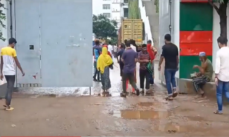 সাভার ও আশুলিয়ায় চলছে ১৪০০ কারখানার কাজ