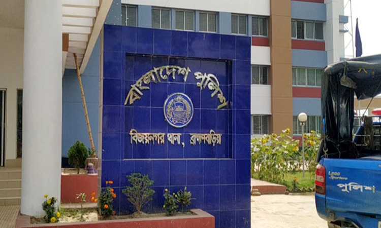 ভিক্ষা চাইতেই গলায় কুপিয়ে ভিক্ষুককে হত্যা