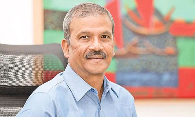 বিদেশে চলে যাওয়ার বিষয়ে যা বললেন আসিফ নজরুল