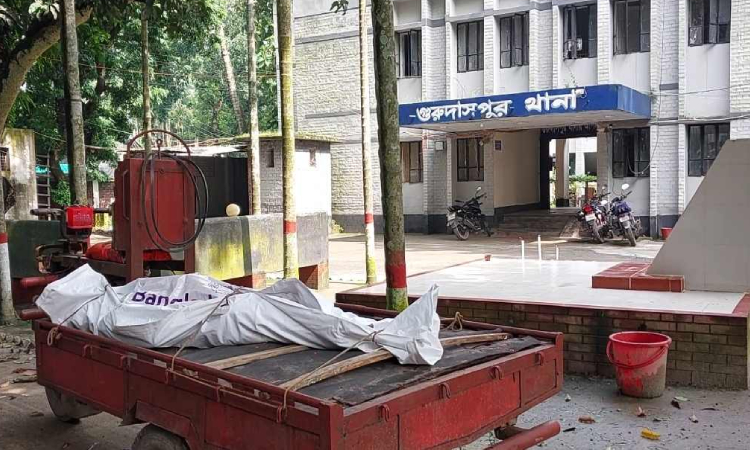 গুরুদাসপুরে ডাকাতের হাতে বৃদ্ধ খুন, আটক ৩